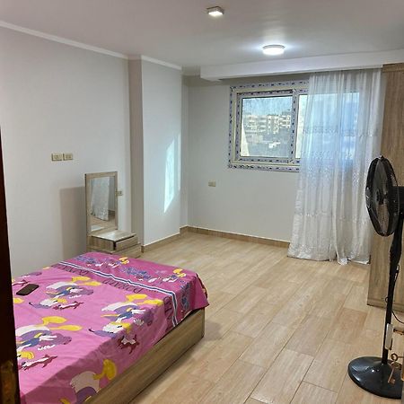 Comfy Luxurious Apartments In Central Location In Mansheyet El Bakry East Кайро Екстериор снимка